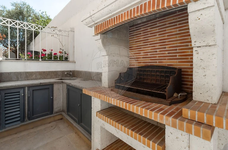 Moradia T7 para Venda em Atalaia e Alto Estanqueiro-Jardia Foto 6