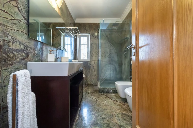 Moradia T7 para Venda em Atalaia e Alto Estanqueiro-Jardia Foto 41