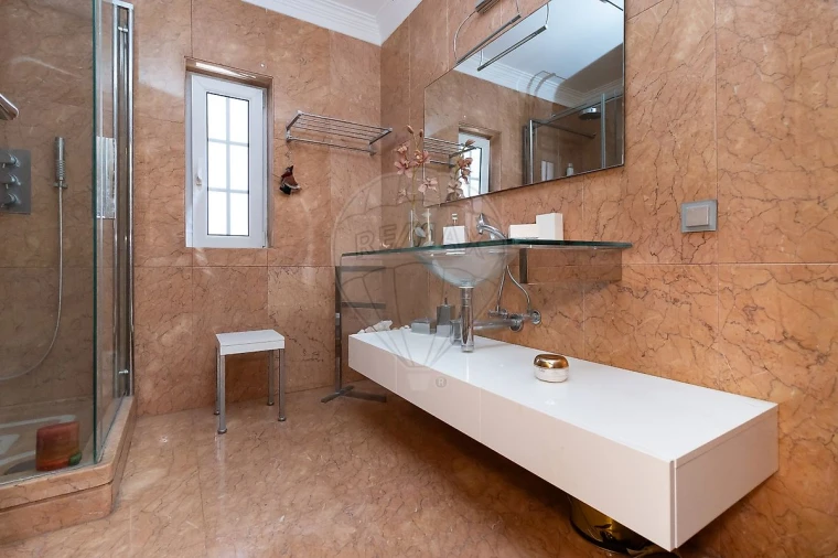 Moradia T7 para Venda em Atalaia e Alto Estanqueiro-Jardia Foto 43