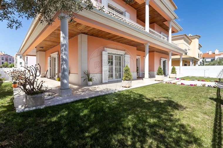 Moradia T7 para Venda em Atalaia e Alto Estanqueiro-Jardia Foto 5