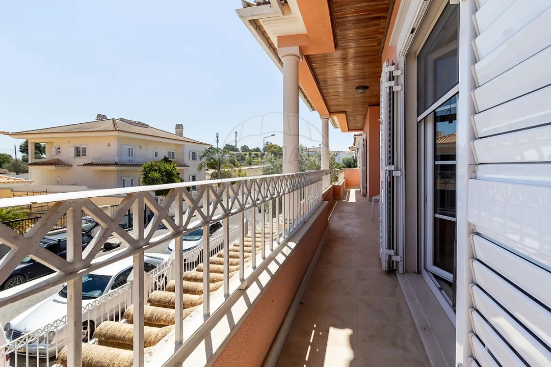 Moradia T7 para Venda em Atalaia e Alto Estanqueiro-Jardia Foto 39