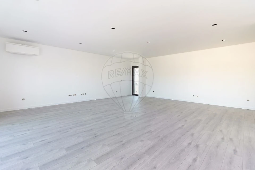 Apartamento T5 para Venda em Montijo e Afonsoeiro Foto 30