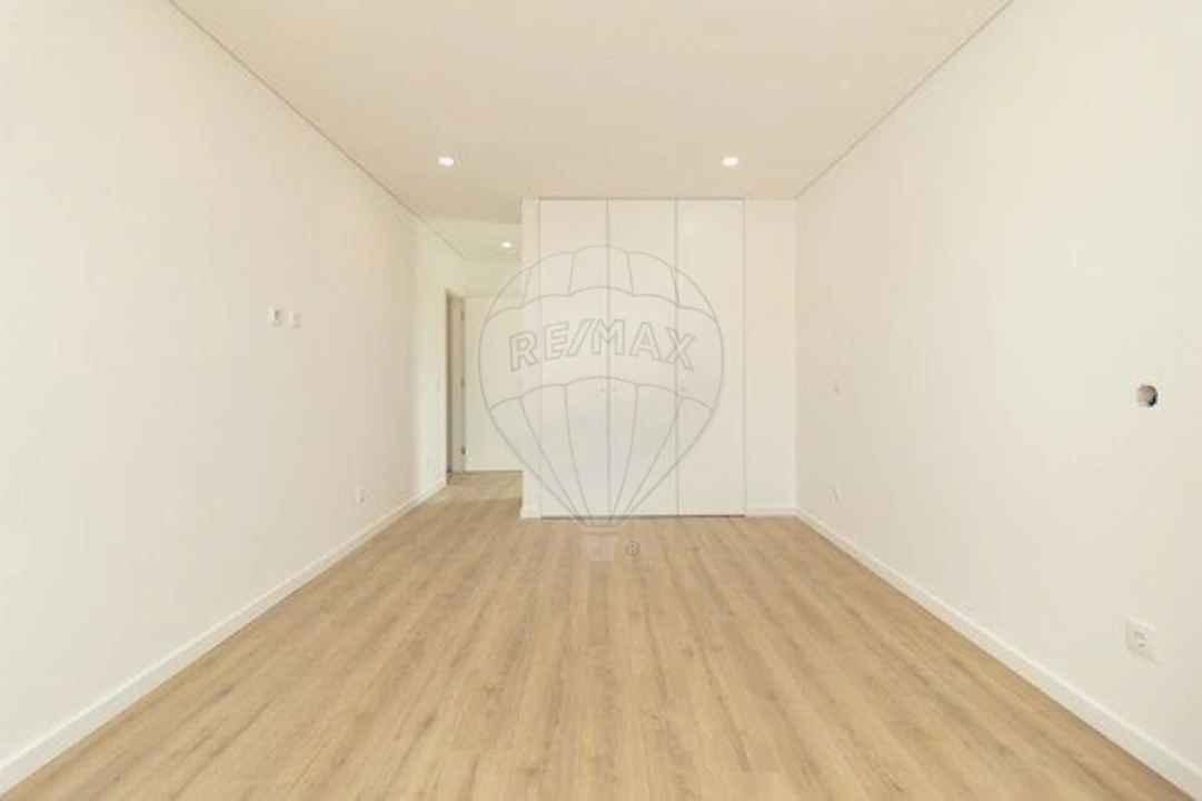 Apartamento T5 para Venda em Montijo e Afonsoeiro Foto 17