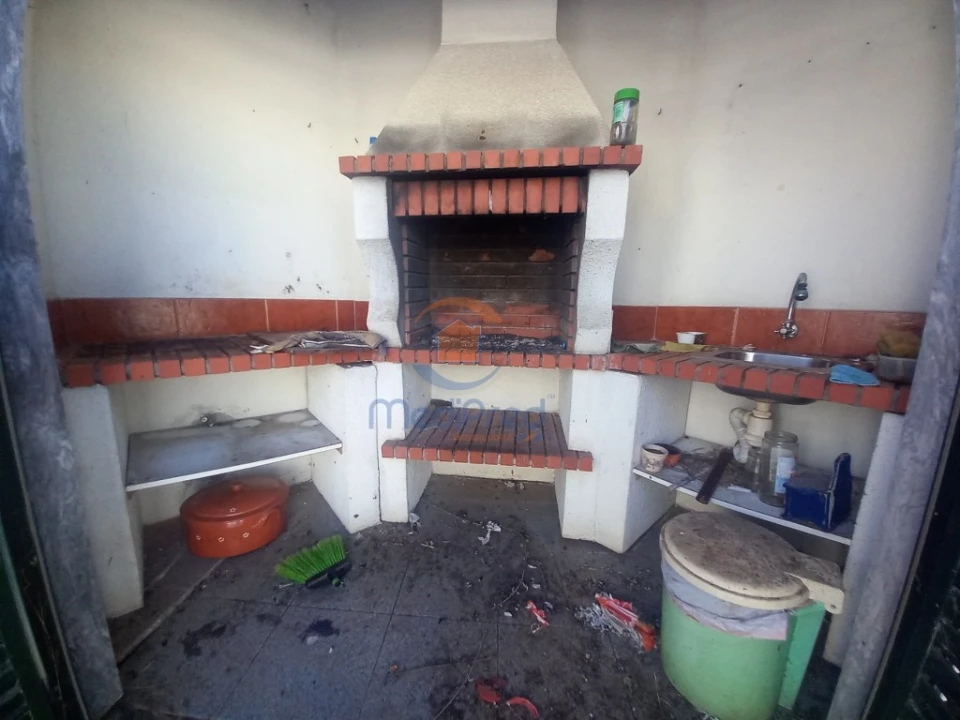 Moradia T4 para Venda em Santo Isidoro Foto 16