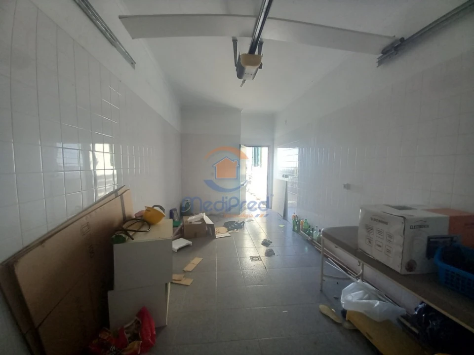 Moradia T4 para Venda em Santo Isidoro Foto 19