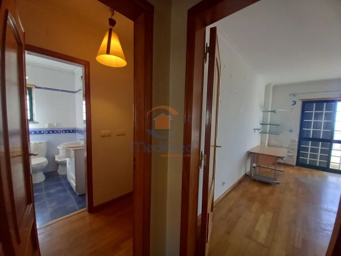 Moradia T4 para Venda em Santo Isidoro Foto 34