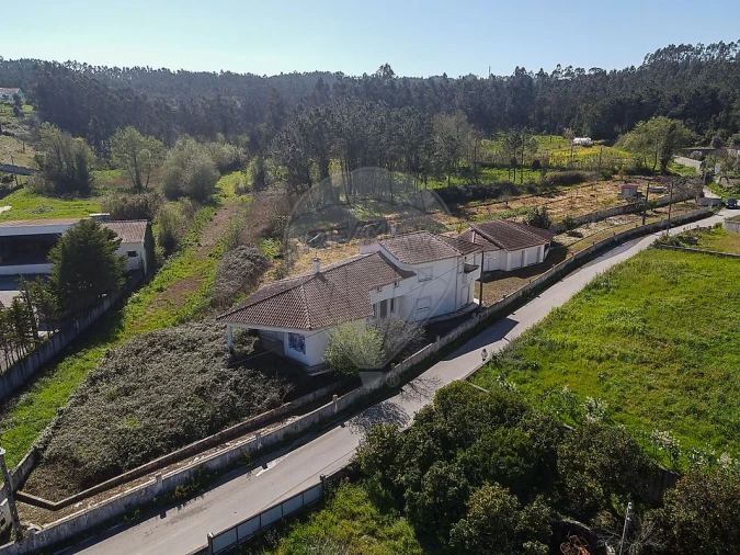 Moradia T3 para Venda em Paião Foto 9