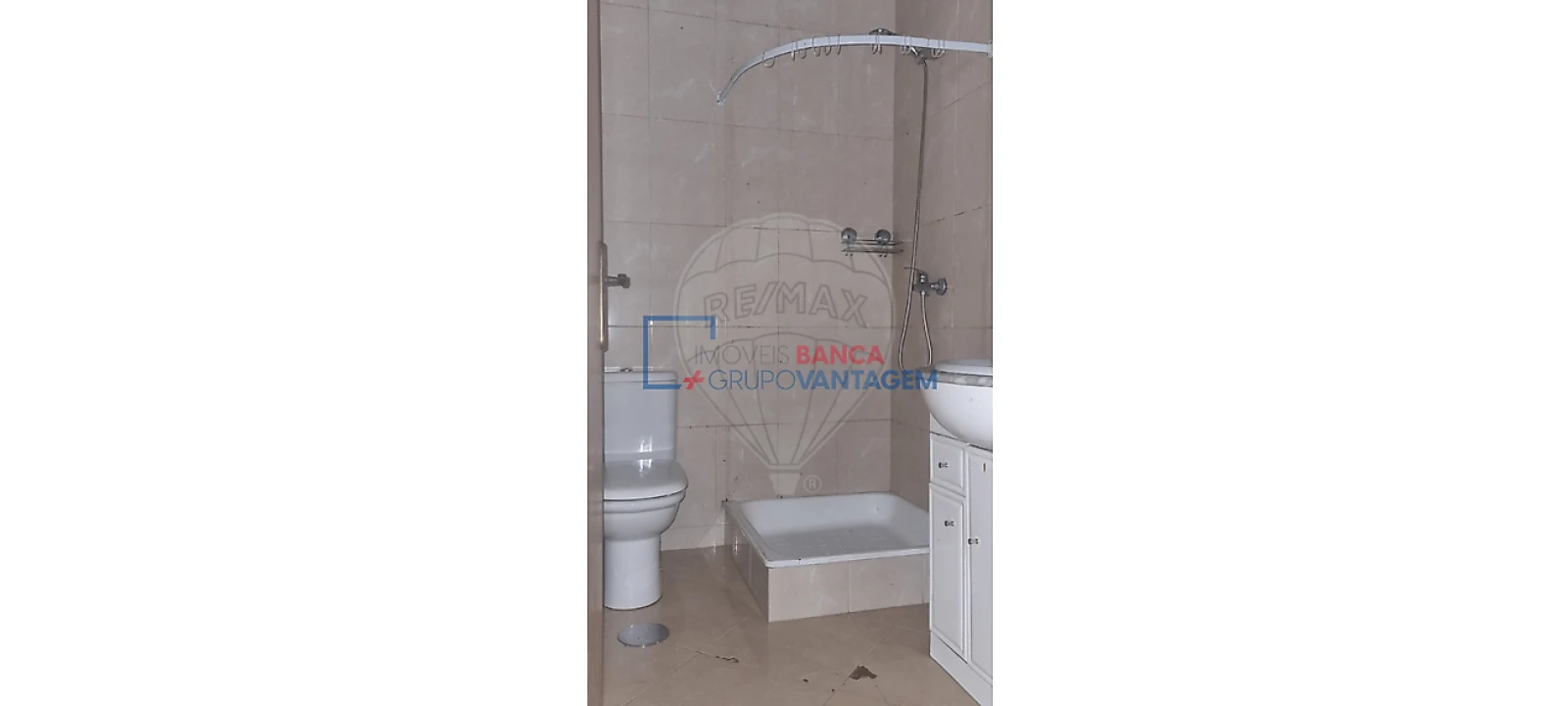 Apartamento T2 para Venda em Rio Tinto Foto 7