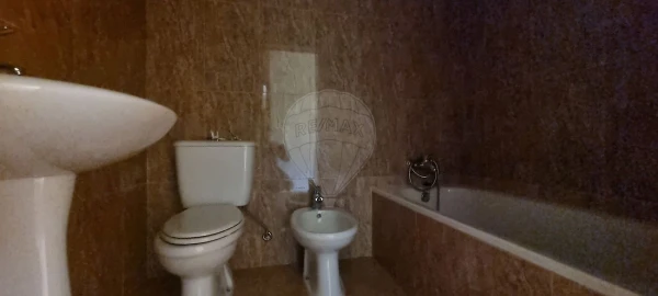 Apartamento T5 para Venda em Paranhos
