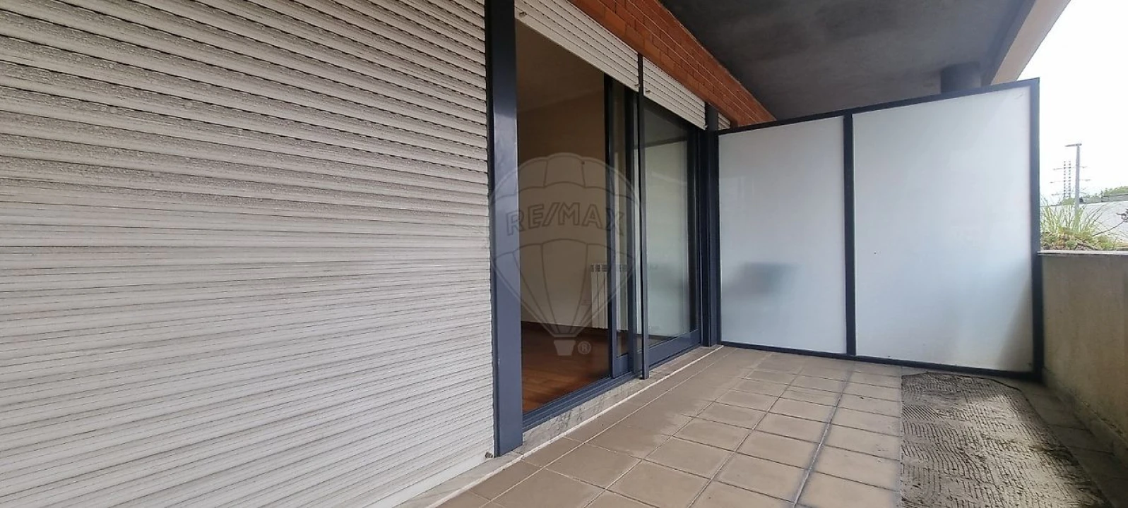 Apartamento T5 para Venda em Paranhos Foto 10