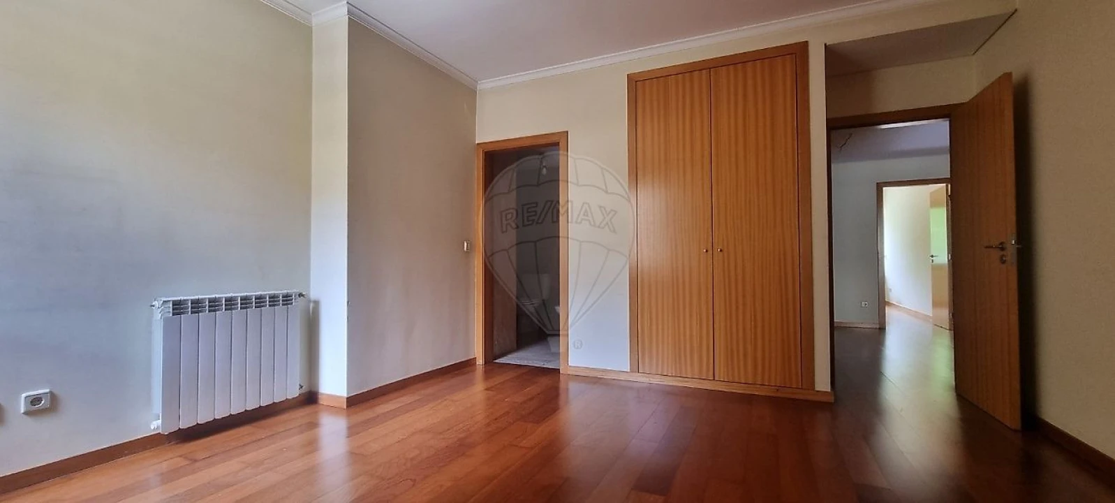 Apartamento T5 para Venda em Paranhos Foto 15