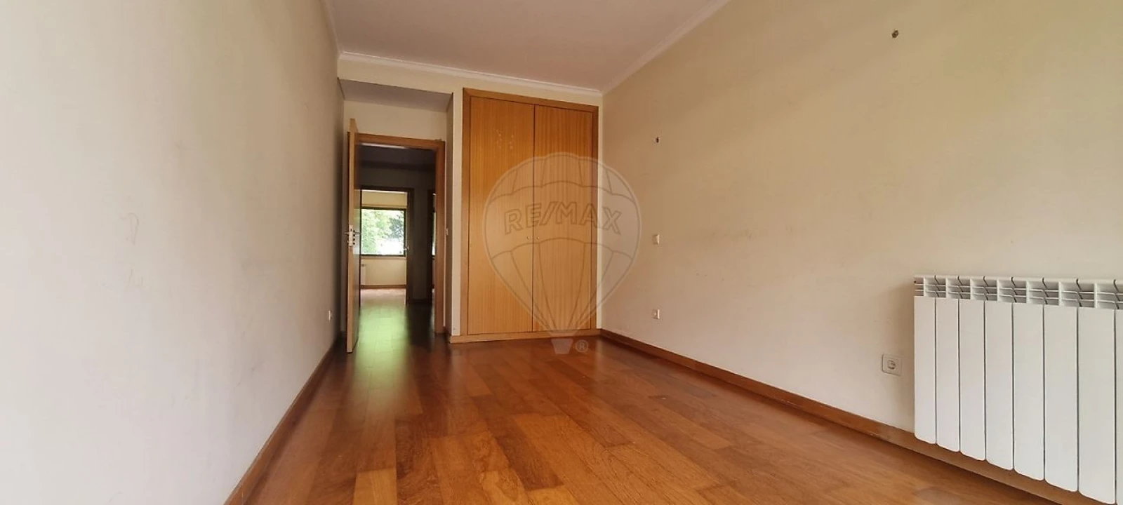 Apartamento T5 para Venda em Paranhos Foto 12