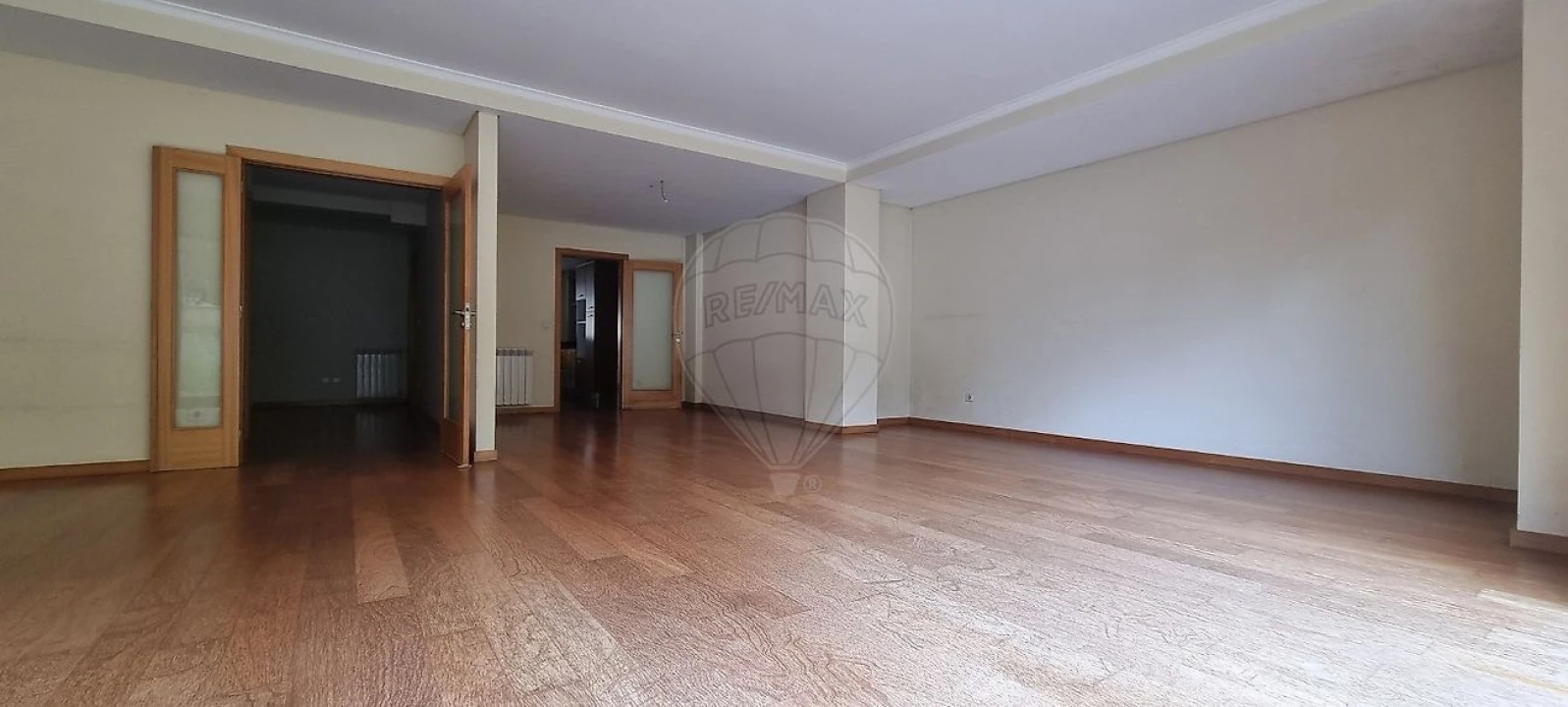 Apartamento T5 para Venda em Paranhos Foto 33