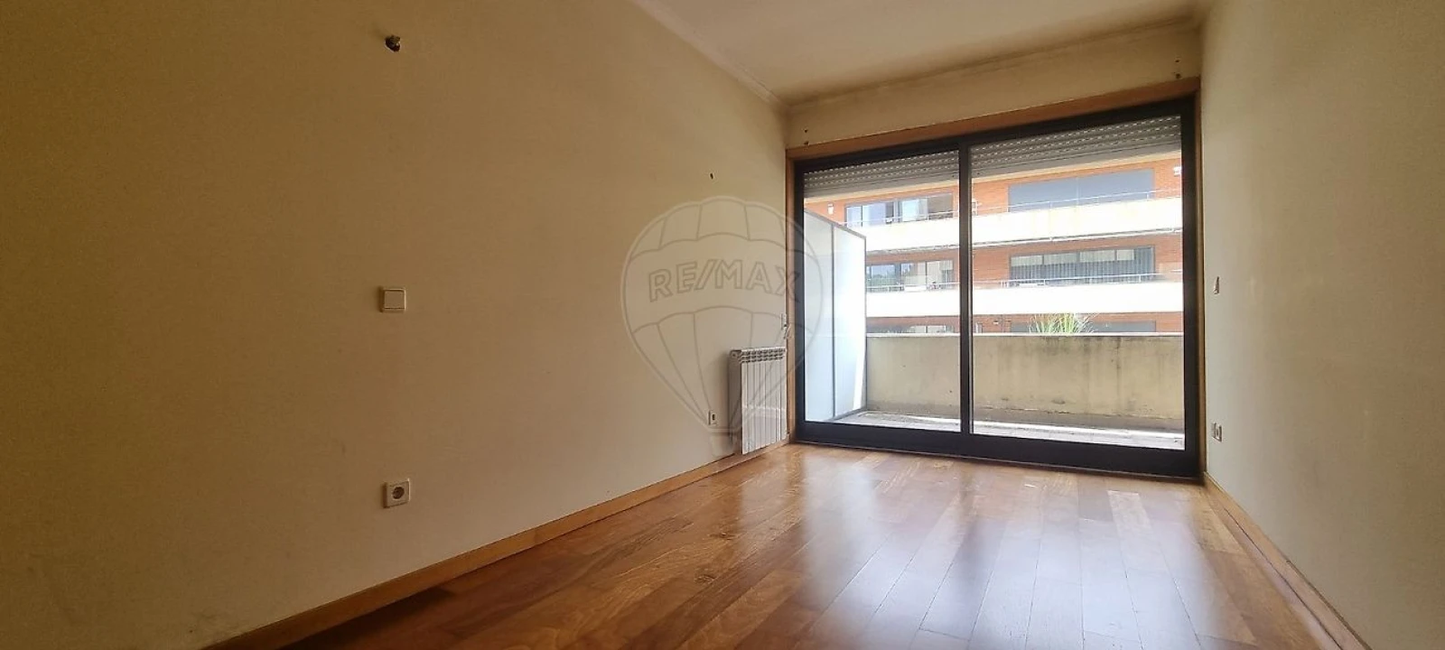 Apartamento T5 para Venda em Paranhos Foto 11