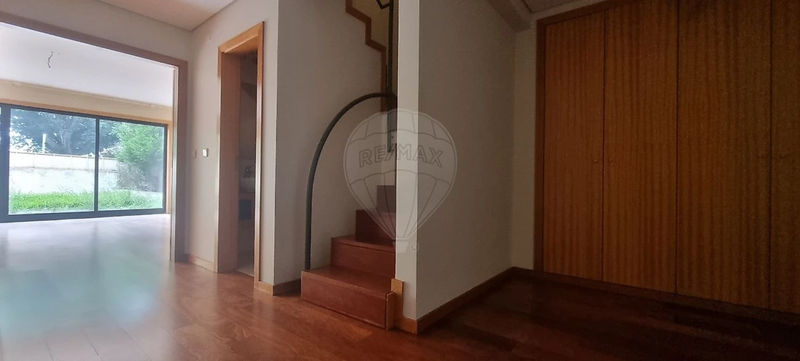 Apartamento T5 para Venda em Paranhos Foto 26