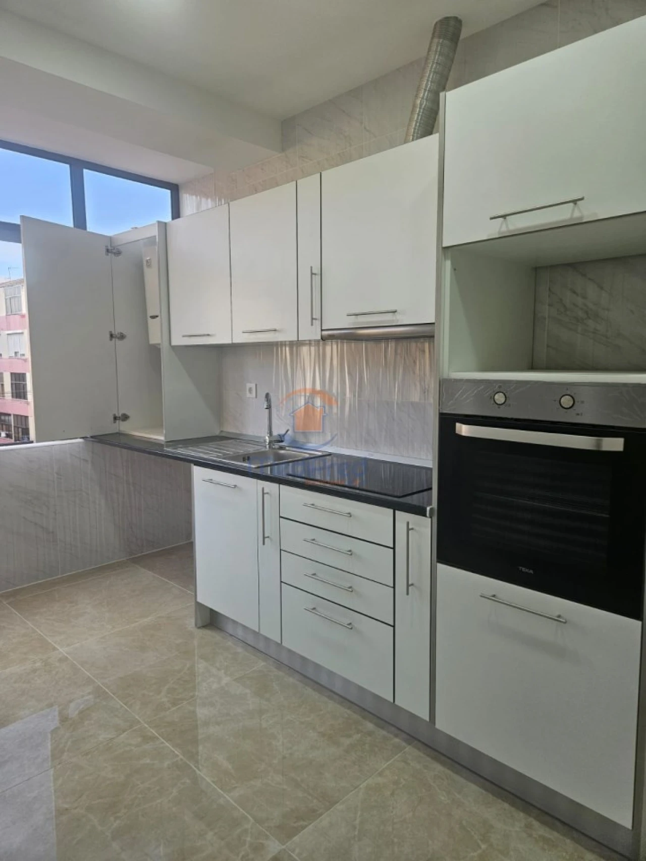 Apartamento T2 para Venda em Barreiro e Lavradio Foto 1