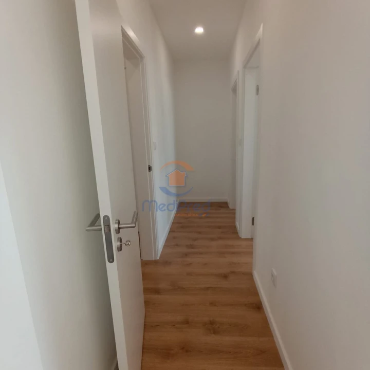 Apartamento T3 para Venda em Benfica Foto 15