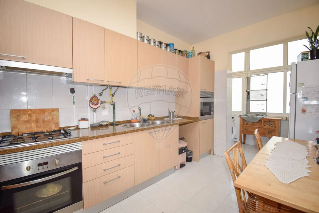 Apartamento T2 para Venda em Santa Maria e São Miguel, São Martinho, São Pedro Penaferrim Foto 11