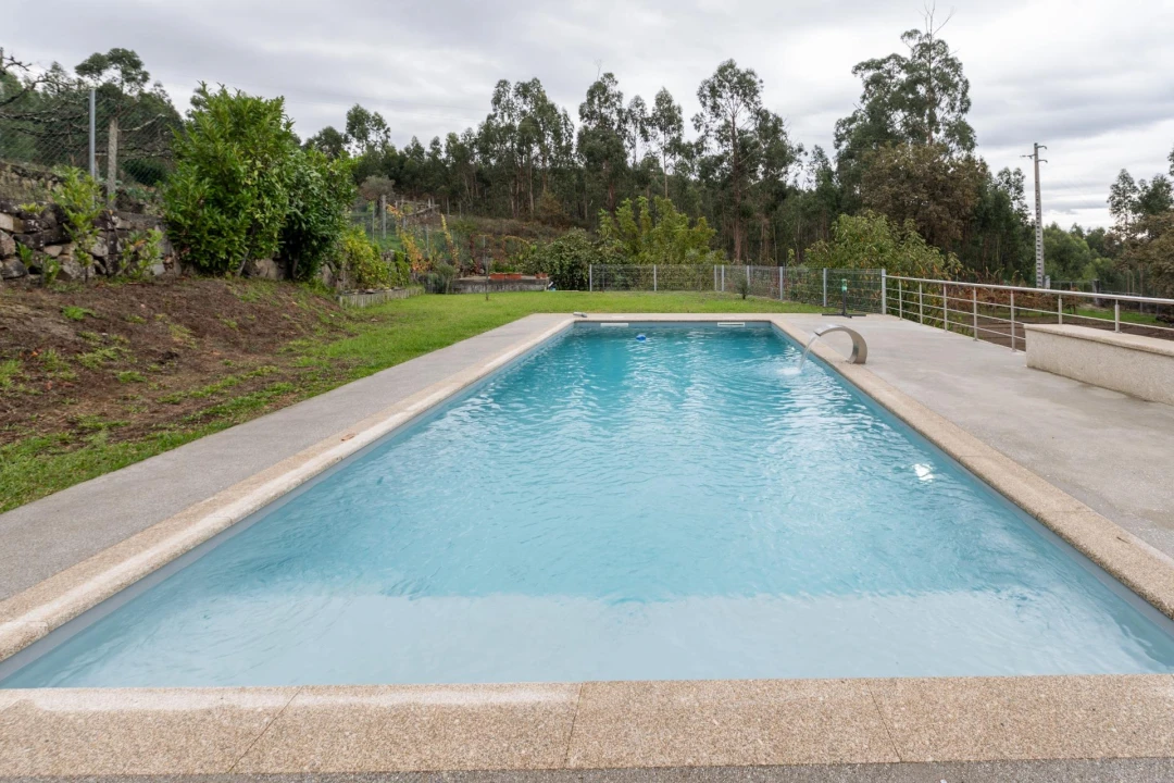 Moradia T4 para Venda em Pedralva Foto 50