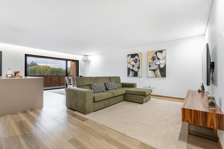 Apartamento T3 para Venda em Caldelas Foto 23