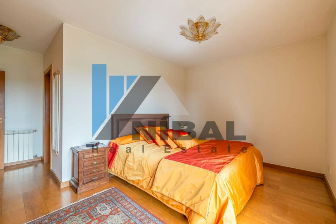 Apartamento T4 para Venda em Santa Marinha e São Pedro da Afurada Foto 8