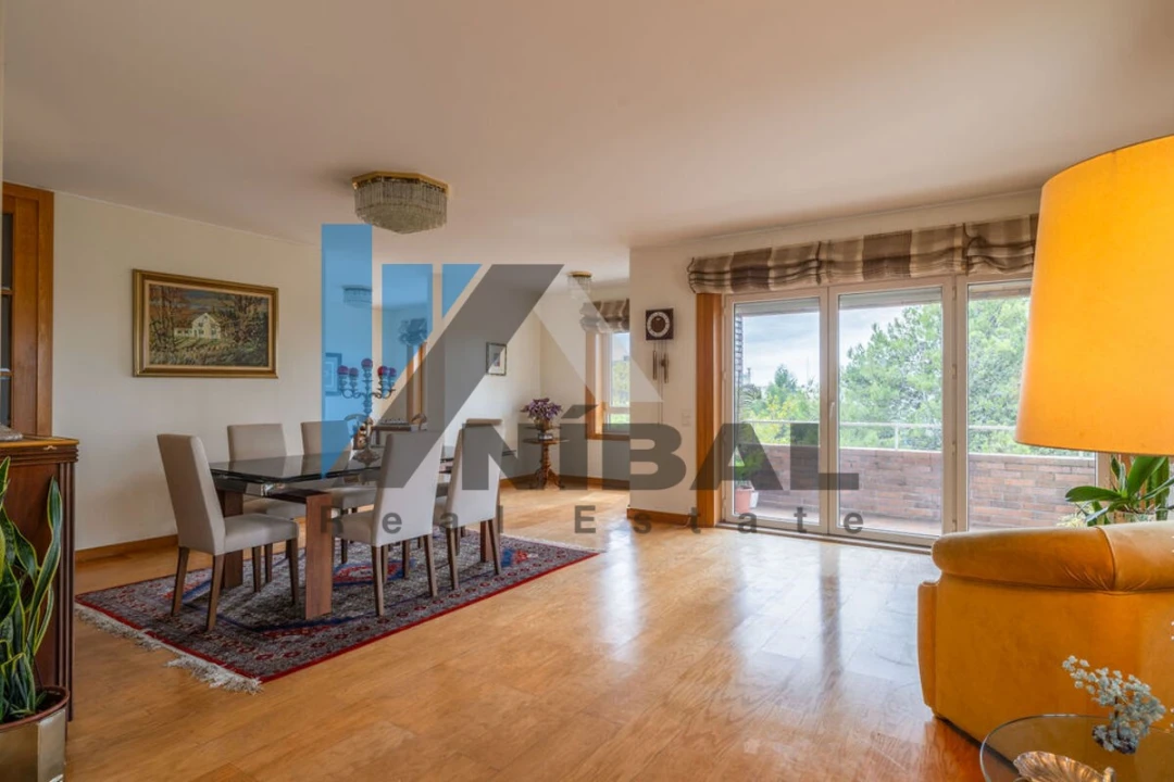 Apartamento T4 para Venda em Santa Marinha e São Pedro da Afurada Foto 3