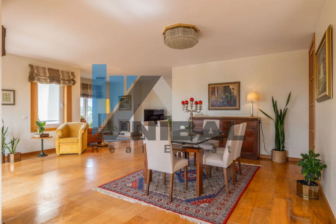 Apartamento T4 para Venda em Santa Marinha e São Pedro da Afurada Foto 4