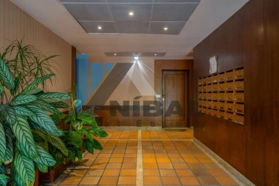 Apartamento T4 para Venda em Santa Marinha e São Pedro da Afurada