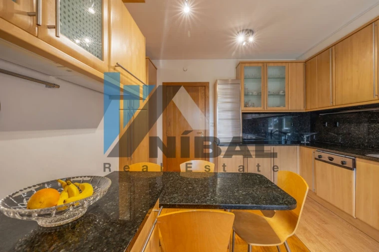 Apartamento T4 para Venda em Santa Marinha e São Pedro da Afurada Foto 16