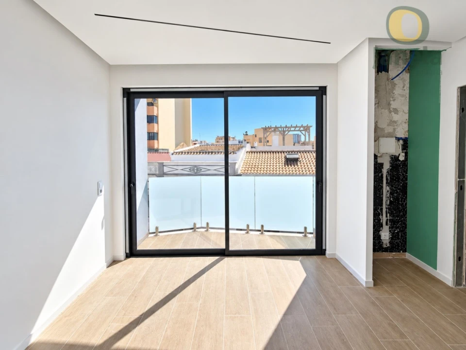 Negócio para Venda em Faro (Sé e São Pedro) Foto 9