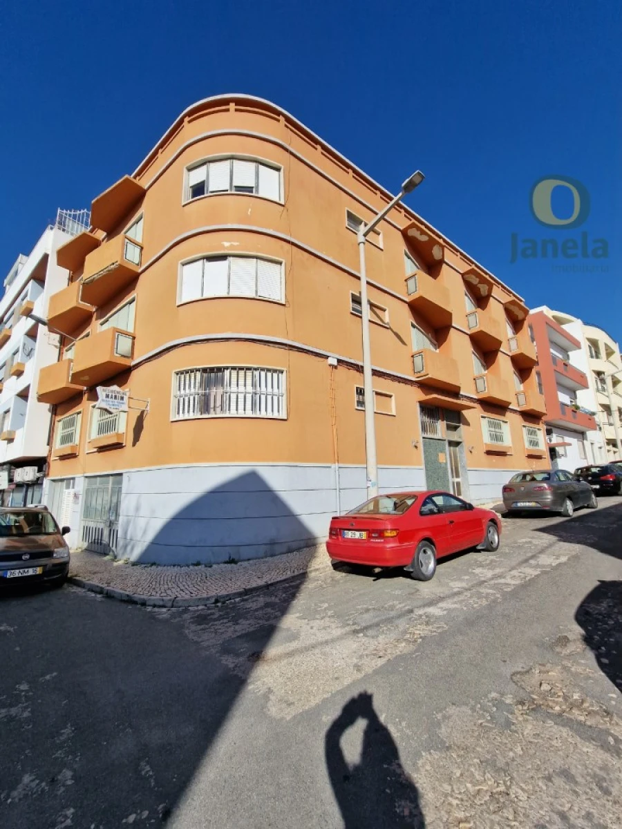 Negócio para Venda em Faro (Sé e São Pedro) Foto 3