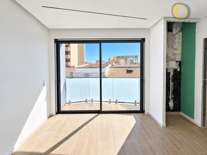 Negócio para Venda em Faro (Sé e São Pedro) Foto 9