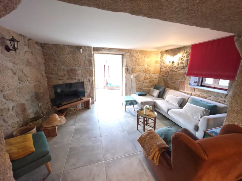 Moradia T3 para Venda em Cabração e Moreira do Lima Foto 4