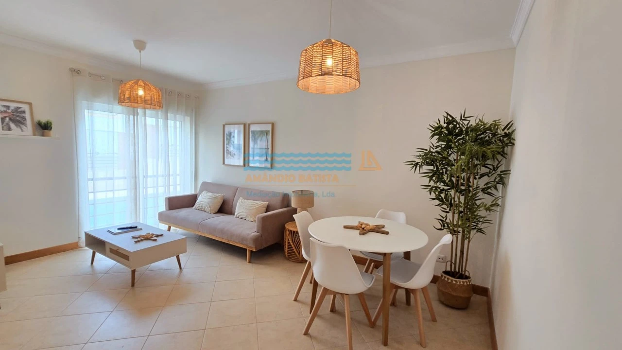 Apartamento T1 para Arrendamento férias em Conceição e Cabanas de Tavira Foto 1