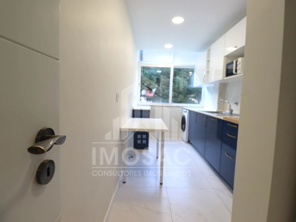 Apartamento T2 para Venda em Santo António dos Cavaleiros e Frielas Foto 20