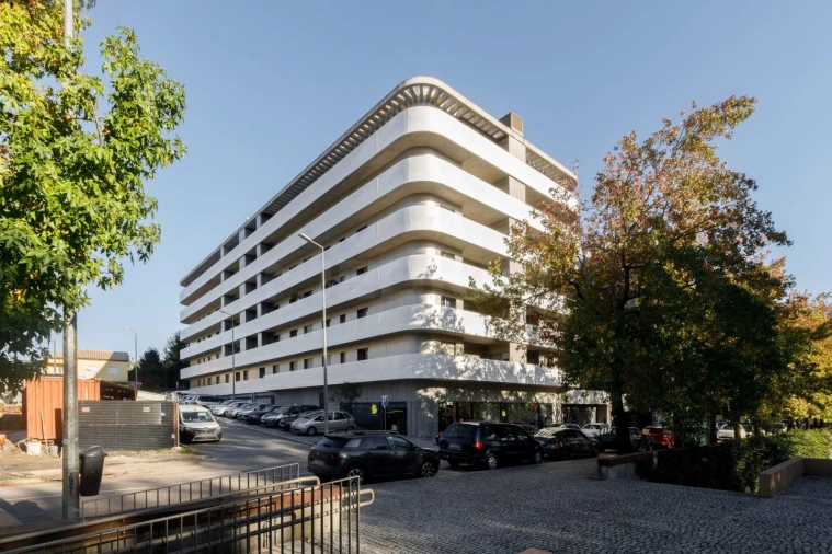 Apartamento T2 para Venda em Vila Nova de Famalicão e Calendário Foto 1