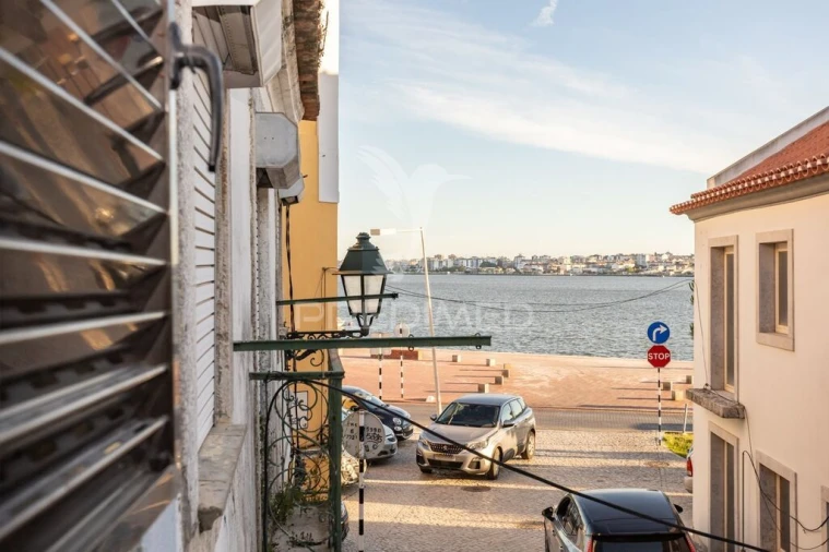 Apartamento T2 para Venda em Seixal, Arrentela e Aldeia de Paio Pires Foto 18
