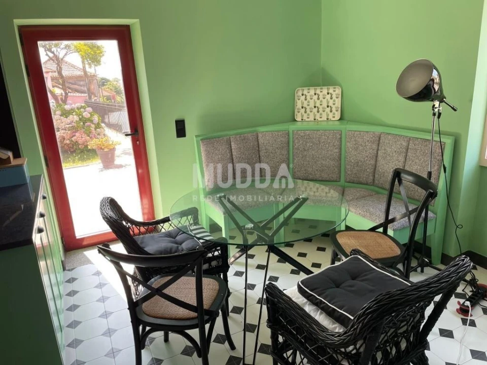 Moradia T2 para Venda em Paramos Foto 11