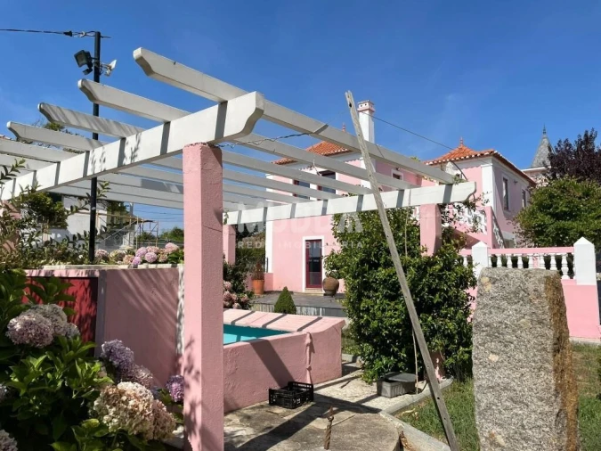 Moradia T2 para Venda em Paramos Foto 4