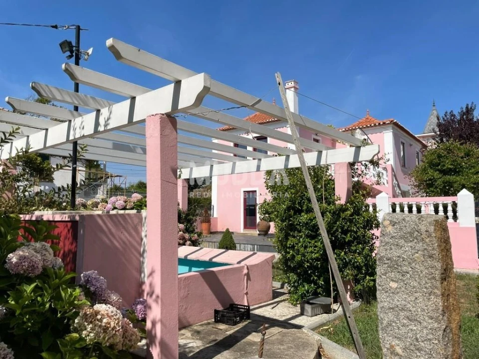 Moradia T2 para Venda em Paramos Foto 6