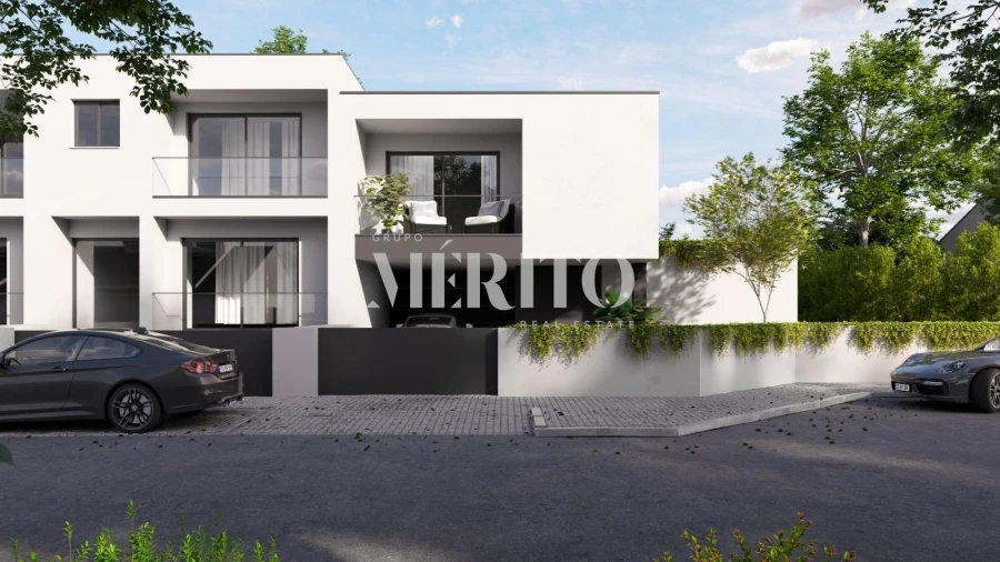 Moradia T3 para Venda em Soutelo Foto 2