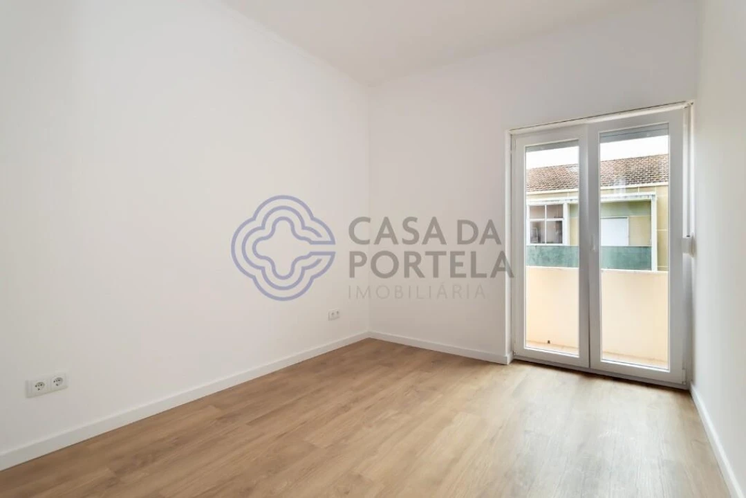 Apartamento T2 para Venda em Alcochete Foto 24