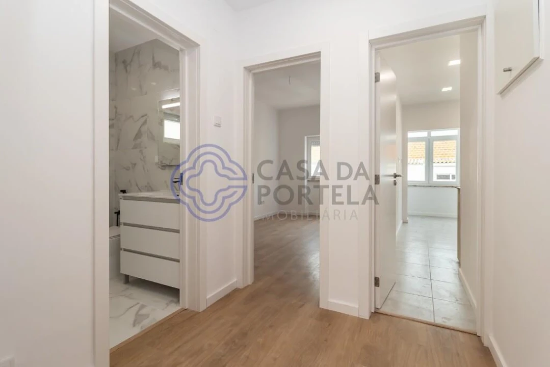 Apartamento T2 para Venda em Alcochete Foto 2