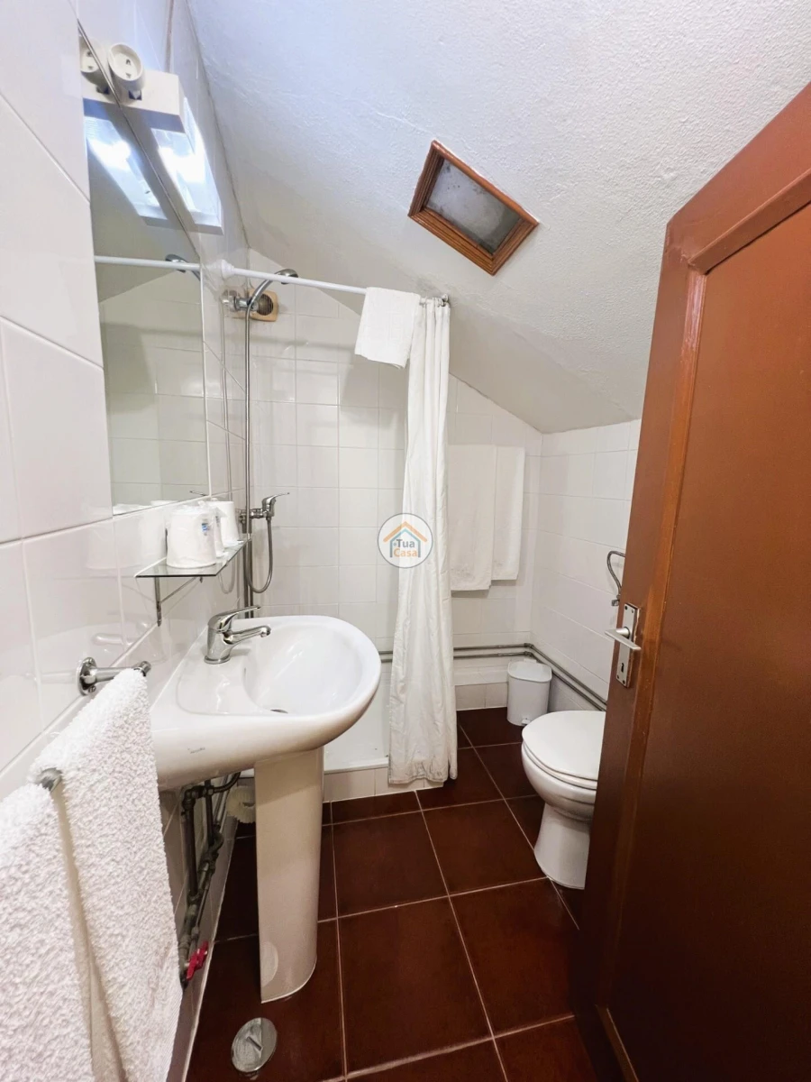 Negócio para Venda em Seixas Foto 22