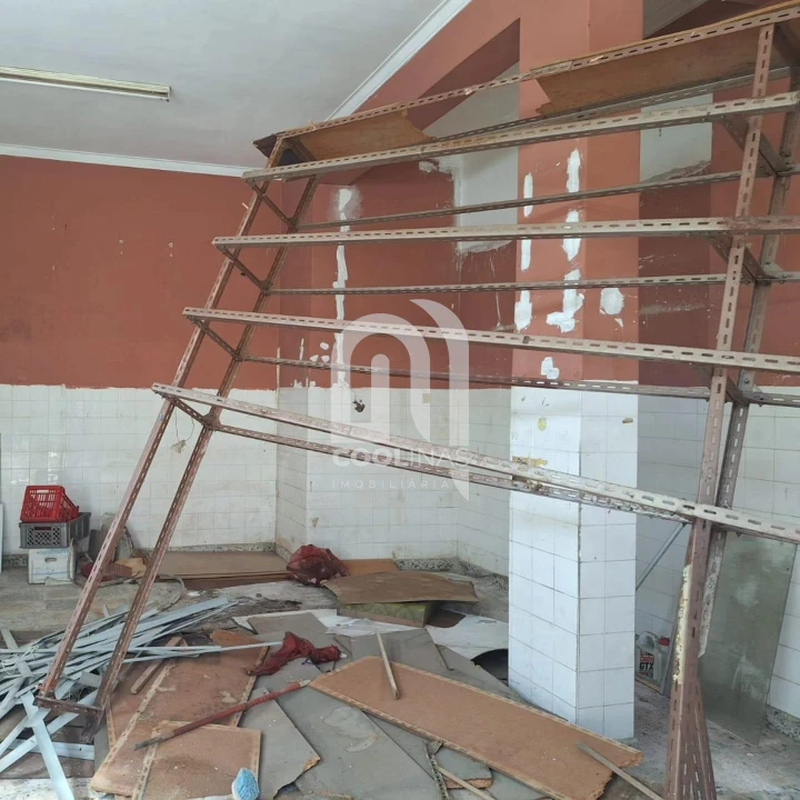 Loja para Venda em Almada, Cova da Piedade, Pragal e Cacilhas Foto 4