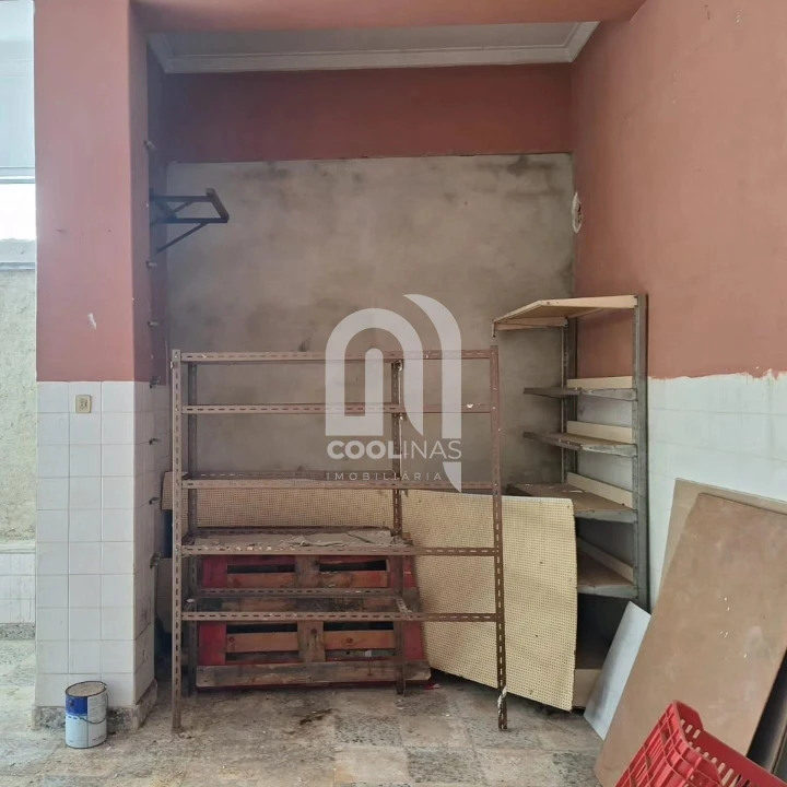 Loja para Venda em Almada, Cova da Piedade, Pragal e Cacilhas Foto 5