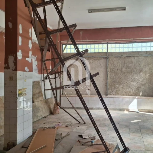 Loja para Venda em Almada, Cova da Piedade, Pragal e Cacilhas Foto 3