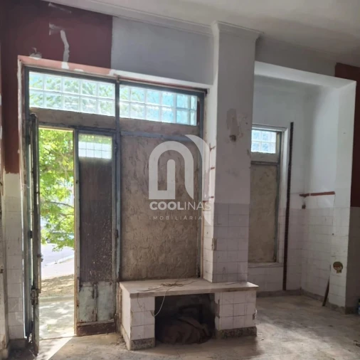 Loja para Venda em Almada, Cova da Piedade, Pragal e Cacilhas