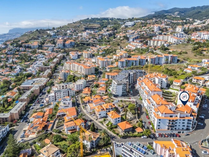 Apartamento T2 para Venda em Caniço Foto 50