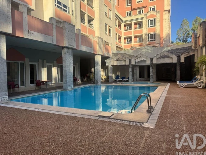 Apartamento T3 para Arrendamento em Lumiar Foto 28